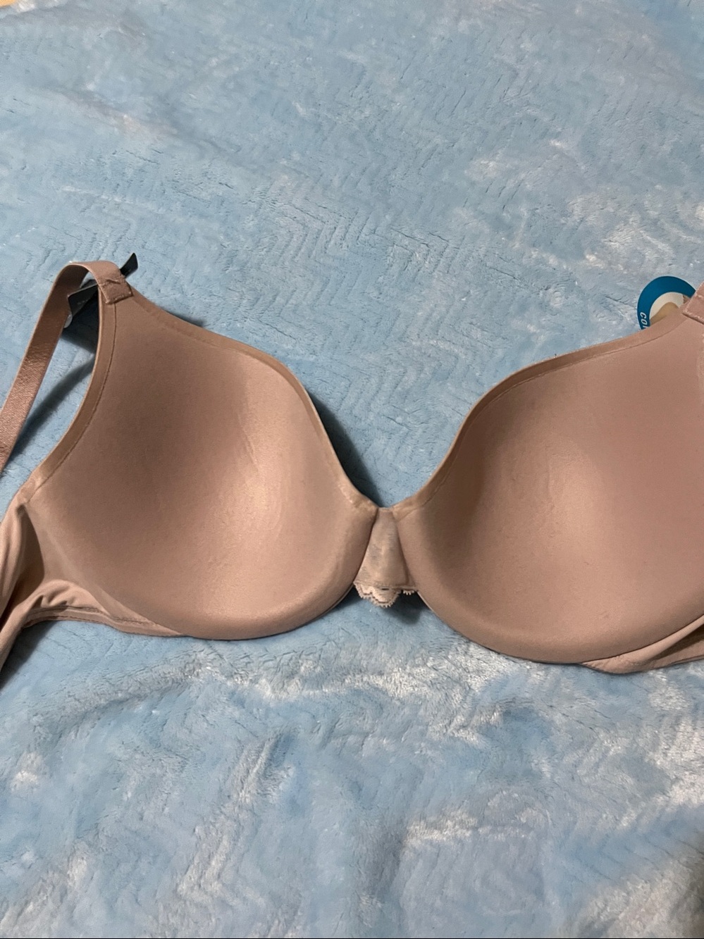 Bali Smoothing Underwire Bra NWT 34C - Picture 8 of 8